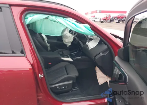 2025 BMW X3 M50 xDrive z USA, uszkodzony, nr VIN 5UX73GP01S9138650